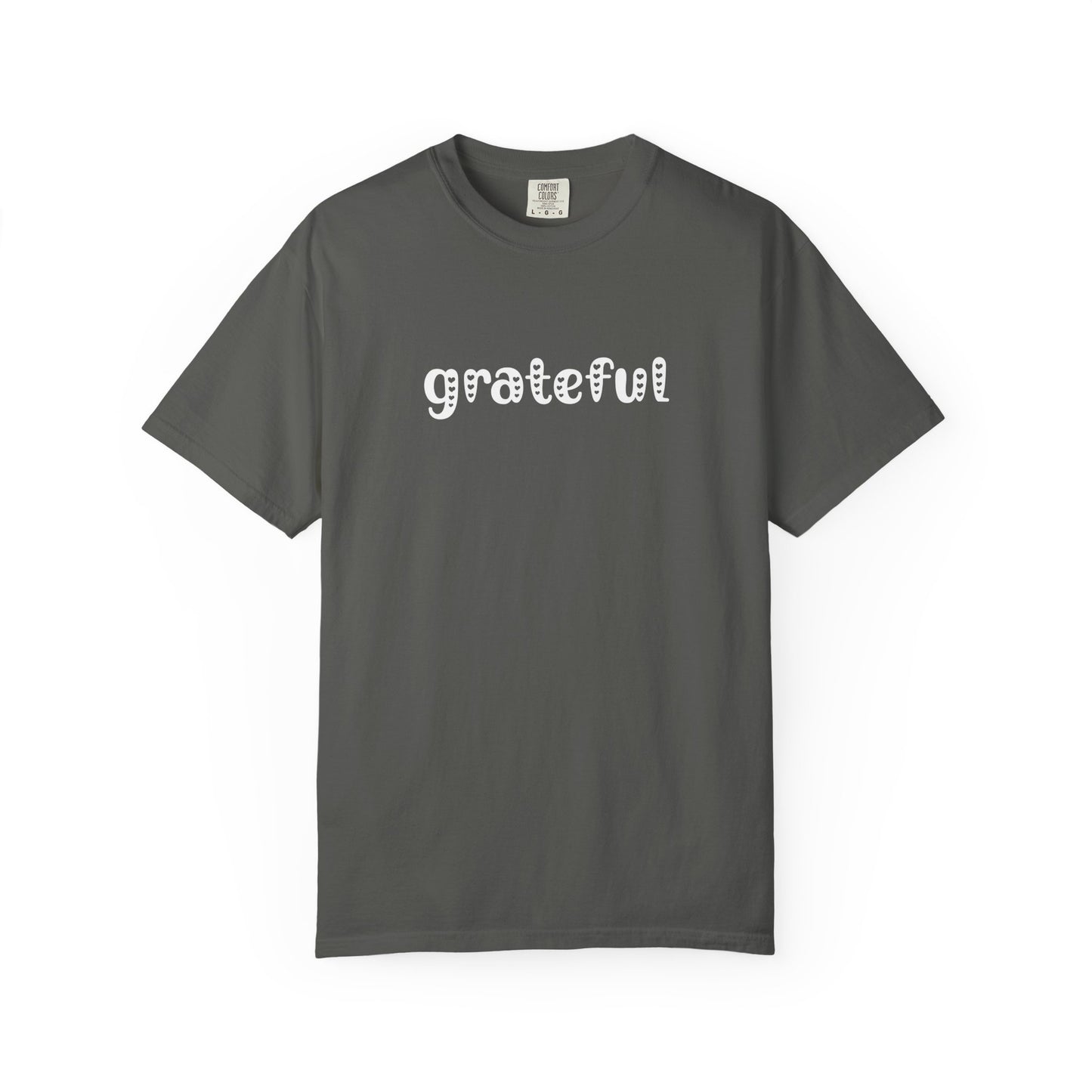 Gray t-shirt with 'grateful' text on a white background