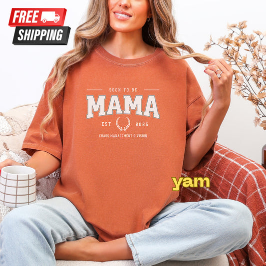 Woman wearing a 'Soon to be Mama' t-shirt with free shipping label.